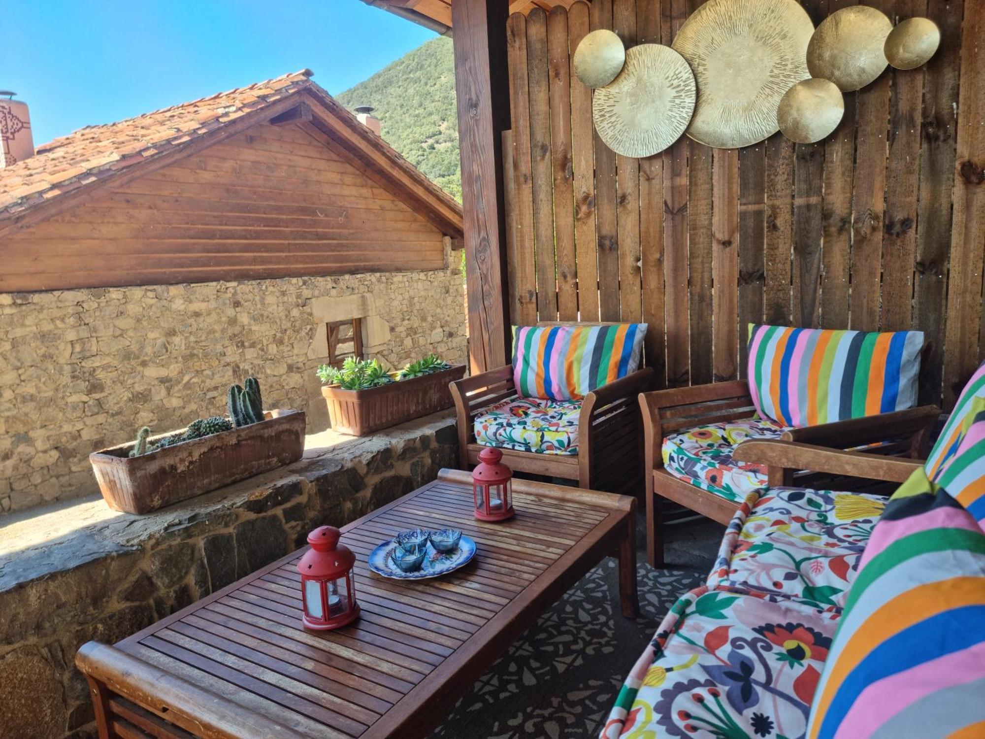 La Casa De Las Chimeneas Tudes Bagian luar foto